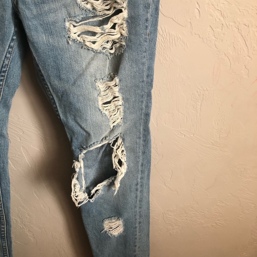 BDG Slim Boyfriend Distressed Denim Jeans - Picture 3 of 10